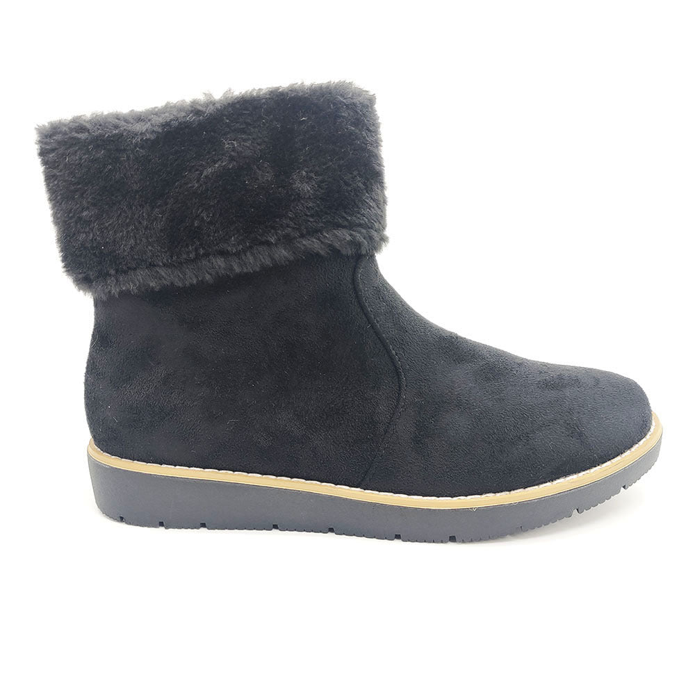 Faux fur boot