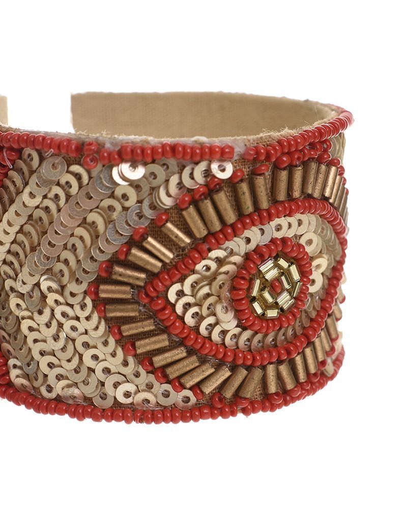 Bracciale in colore rosso con perline